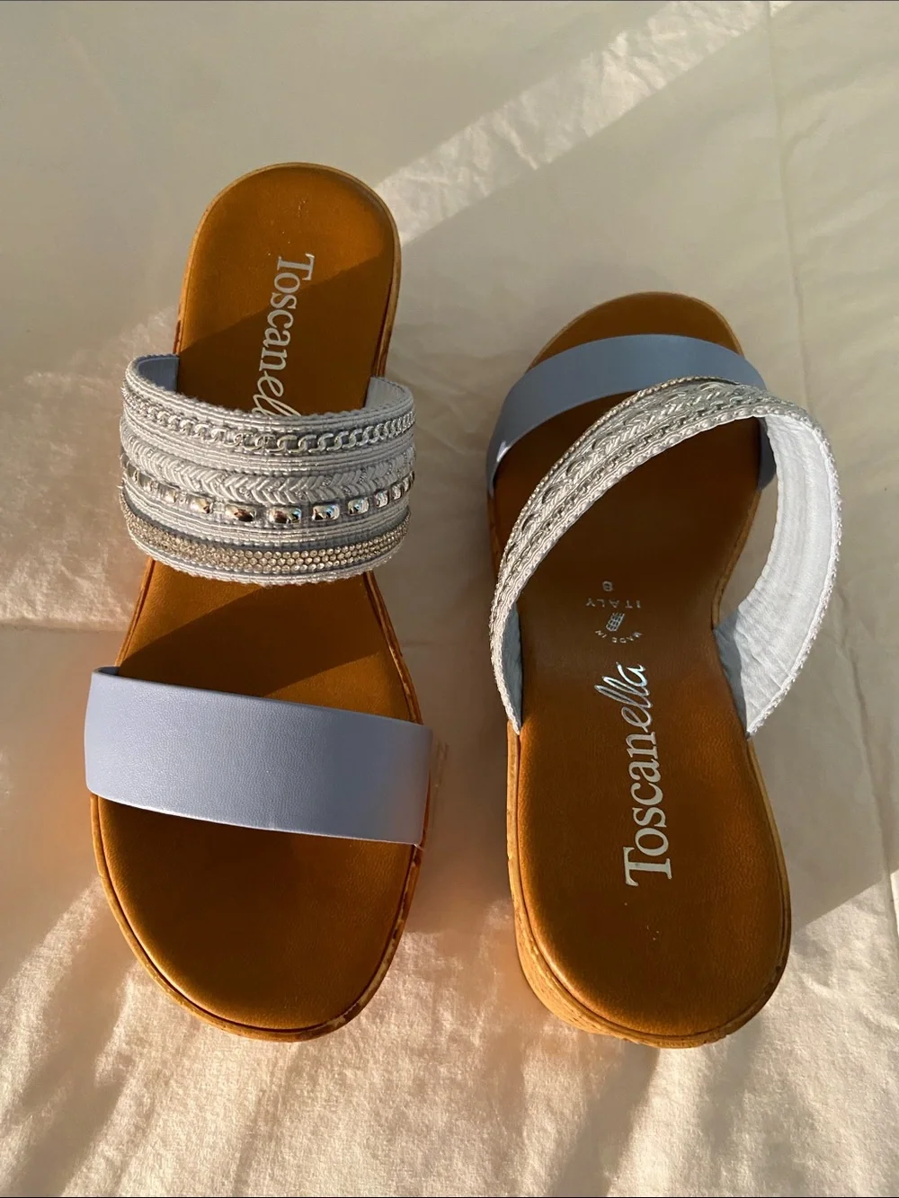 🩵Wedge Cork Sandals with  Rhinestones and Silver Stones🩵